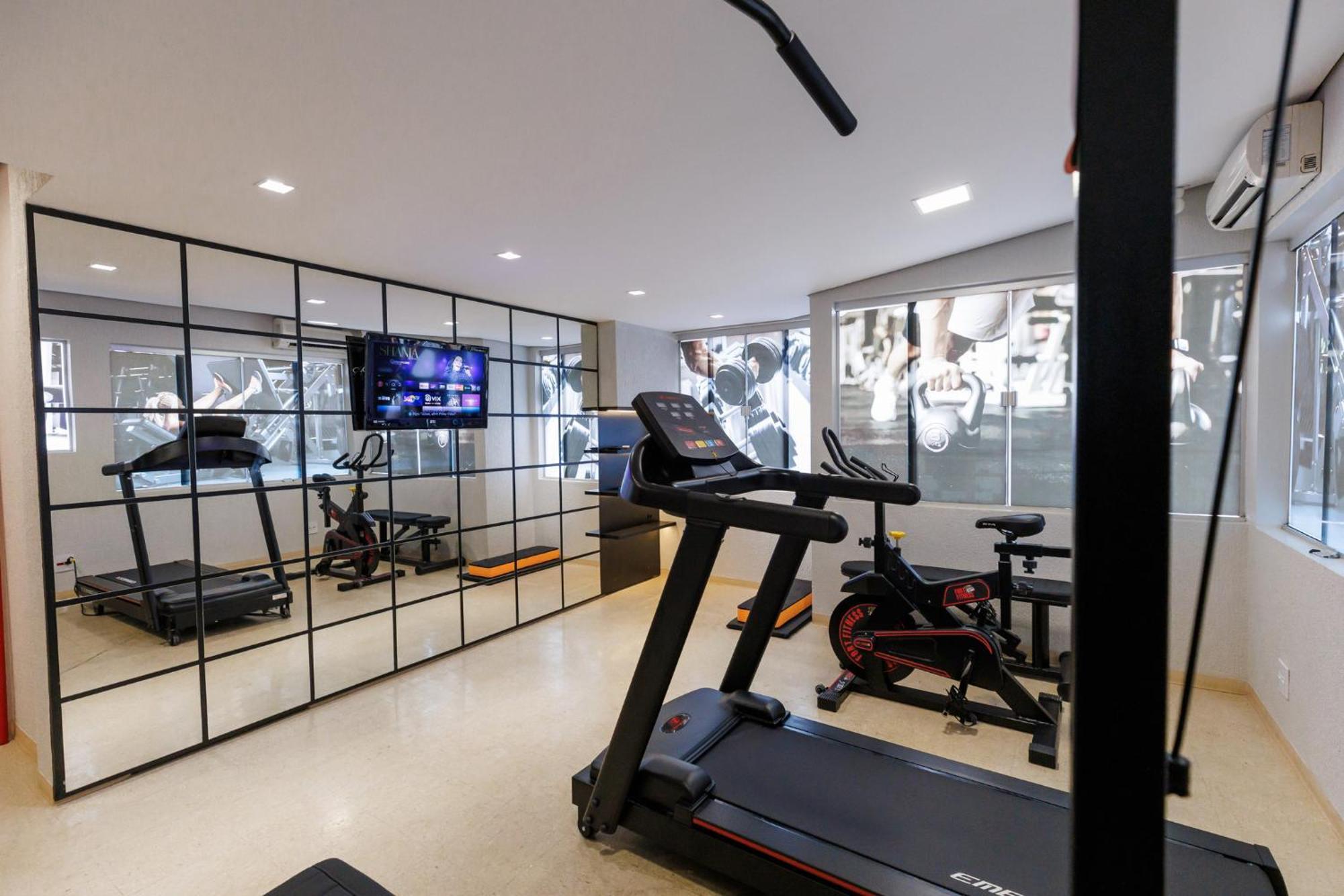 Tonello Business Hotel Campo Mourão Екстериор снимка
